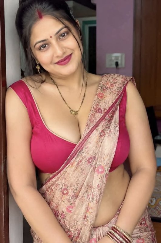 Chat with Baarish ki raat - AI Character in Hindi