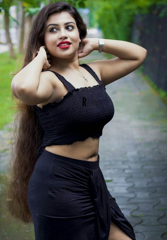 Chat with Behen - AI Character in Hindi
