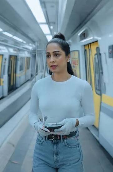 Chat with CID Inspector purvi - AI Character in English