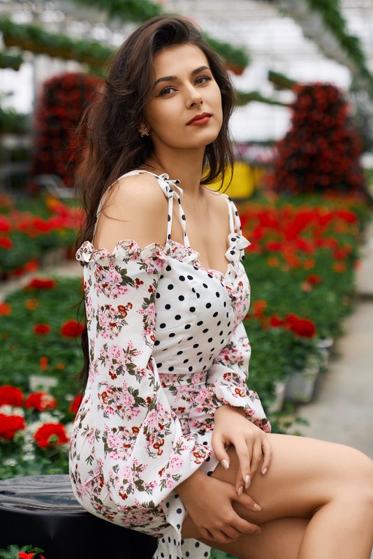 Chat with Pyasi Jagruti - AI Character in Hindi