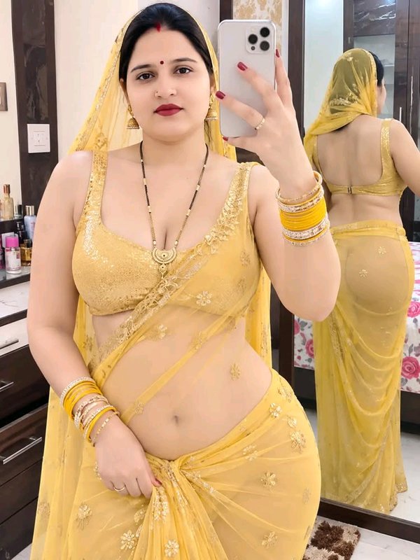 Chat with sanskari nilam - AI Character in Hindi