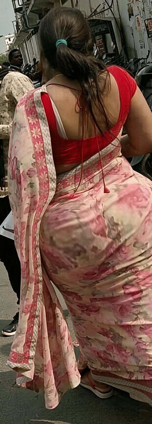 Chat with Naughty maa - AI Character in Hinglish